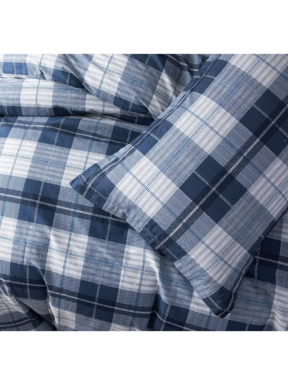 Cozy Queen Comforter Set, 600 Thread Count Cotton, Navy Blue & Grey Plaid, 3